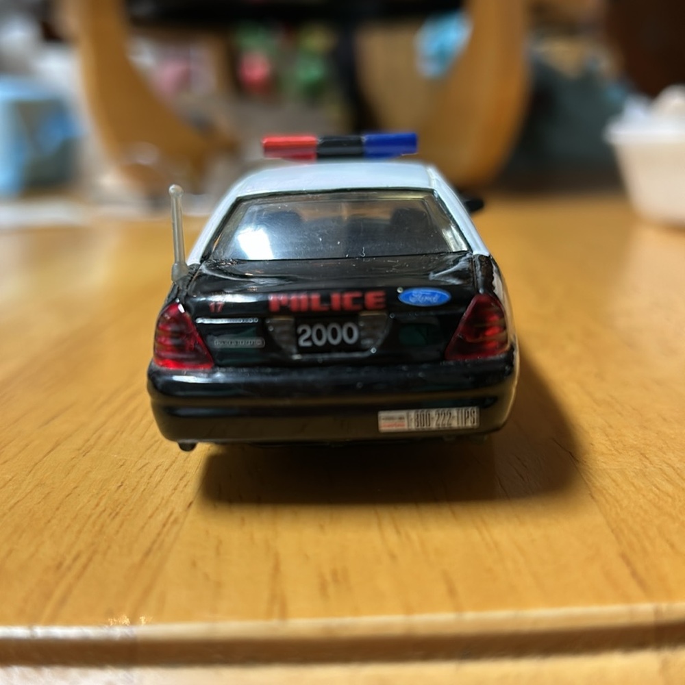 Lethbridge Police Car - Picture 3 of 11